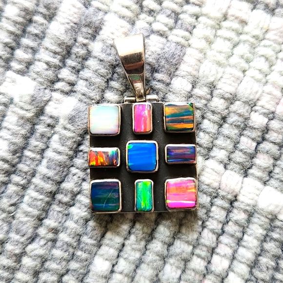 Montero Taxco Jewelry - Stunning Montero Multicolor Opal Inlay Pendant